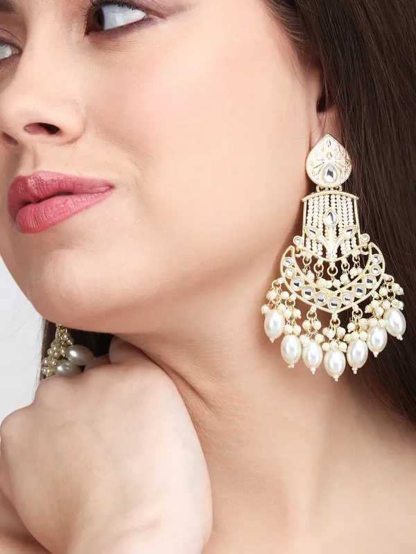 Gold_Finish_Meenakari_Kundan_Pearl_Chandbali_Earrings