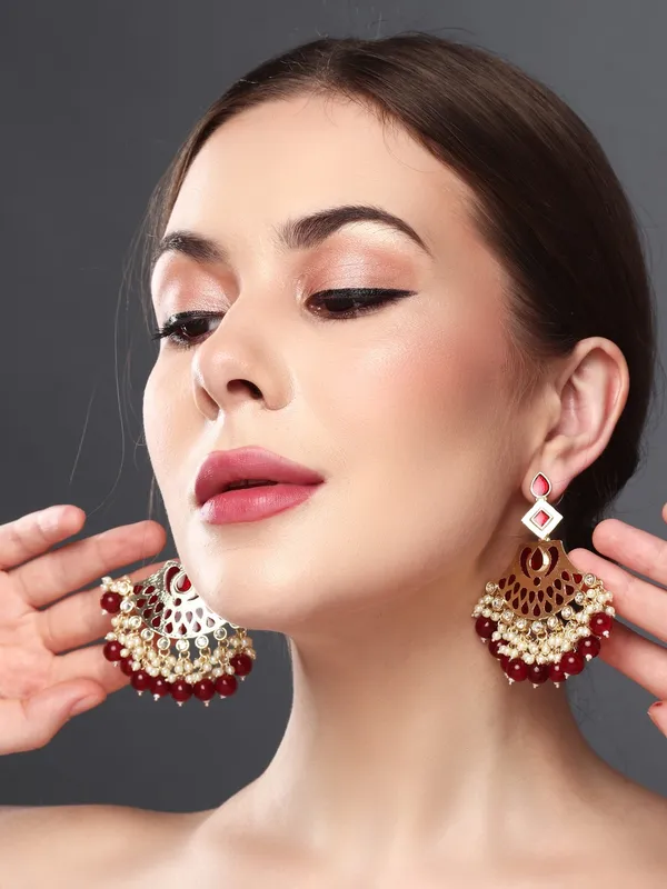Enamelled_Stone_&_Pearl_Fringe_Statement_Earrings