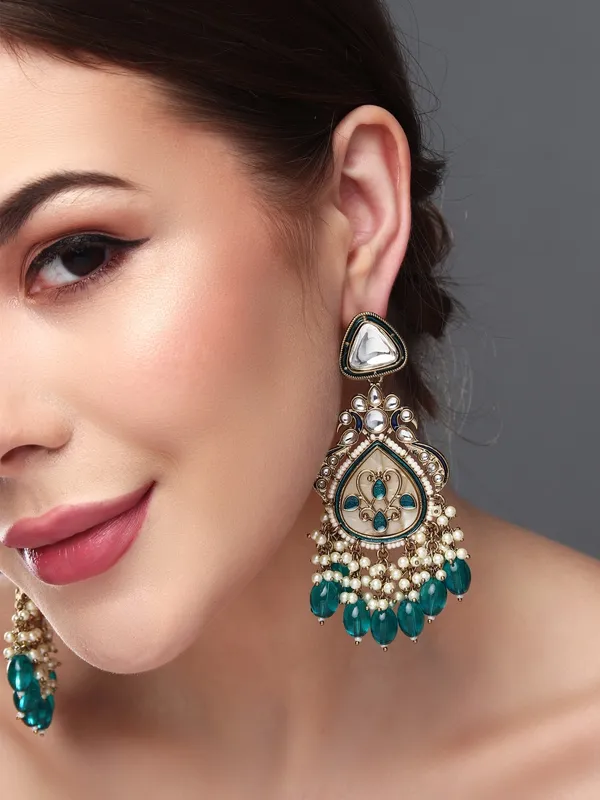 Kundan_Embellished_Pearl_Fringe_Earrings