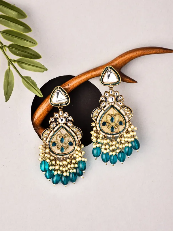 Kundan_Embellished_Pearl_Fringe_Earrings