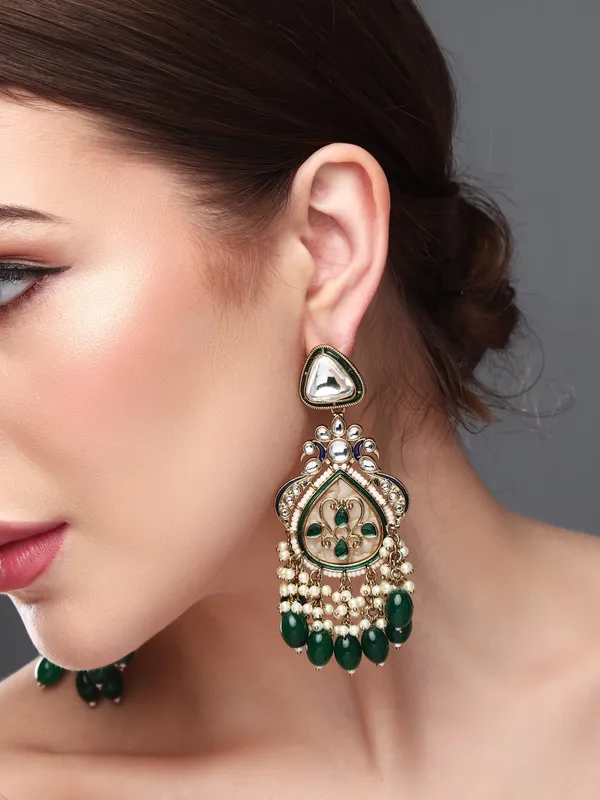 Kundan_Embellished_Pearl_Fringe_Earrings