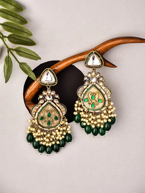 Kundan_Embellished_Pearl_Fringe_Earrings
