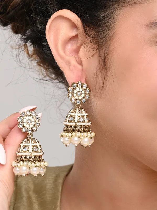 Floral_Kundan_Dome_Jhumka_Earrings