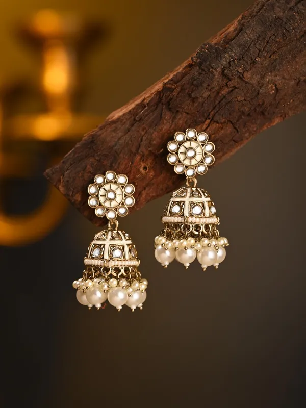 Floral_Kundan_Dome_Jhumka_Earrings