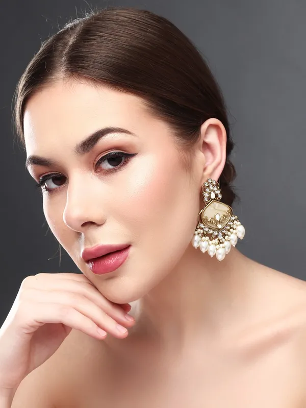 Antique_Finish_Pearl_Fringe_Statement_Earrings