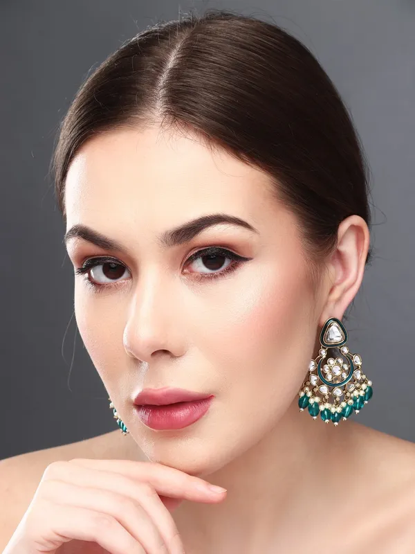 Kundan_Hoop_Pearl_Fringe_Earrings