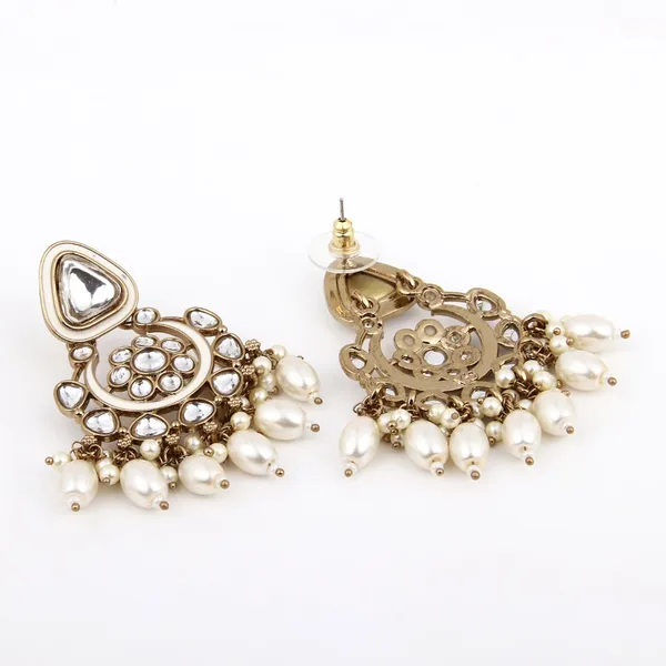 Kundan_Hoop_Pearl_Fringe_Earrings