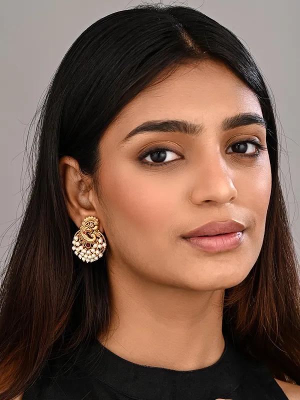 Peacock_Pearl_Stud_Earrings