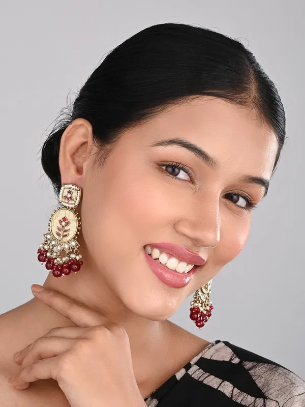 Contemporary_kundan,_MOP_&_Meenakari_Drop_Earring