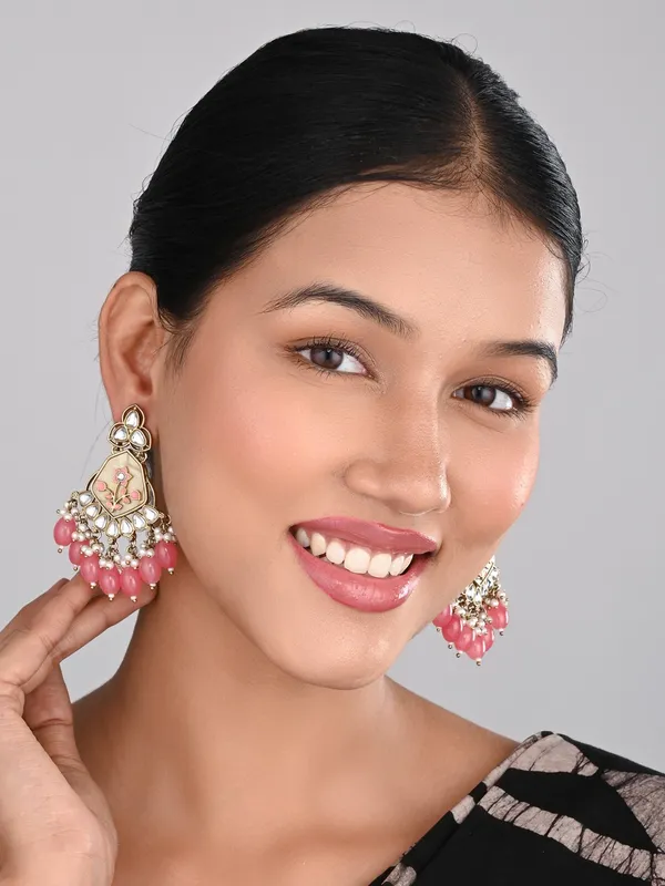 Contemporary_kundan,_MOP_&_Meenakari_chandbali_Earring