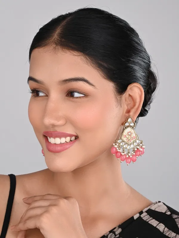 Contemporary_kundan,_MOP_&_Meenakari_chandbali_Earring