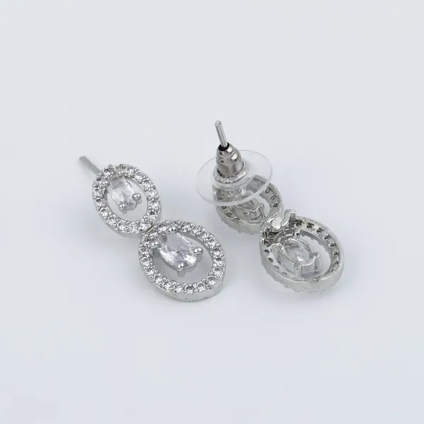 Rhodium_Plated_Oval_Drop_Earring_Silver