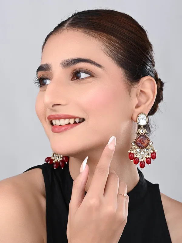 Gold_plated_two_tone_Pear_shaped_stone_drop_earring