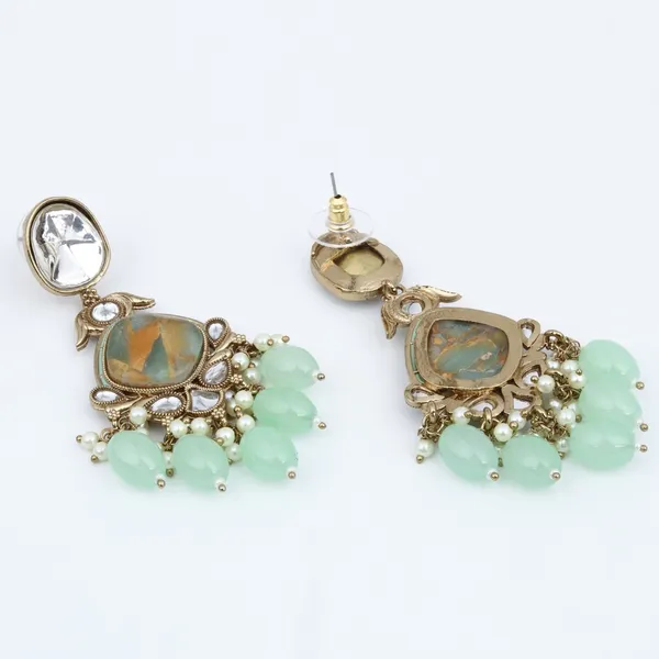 Gold_plated_two_tone_Pear_shaped_stone_drop_earring