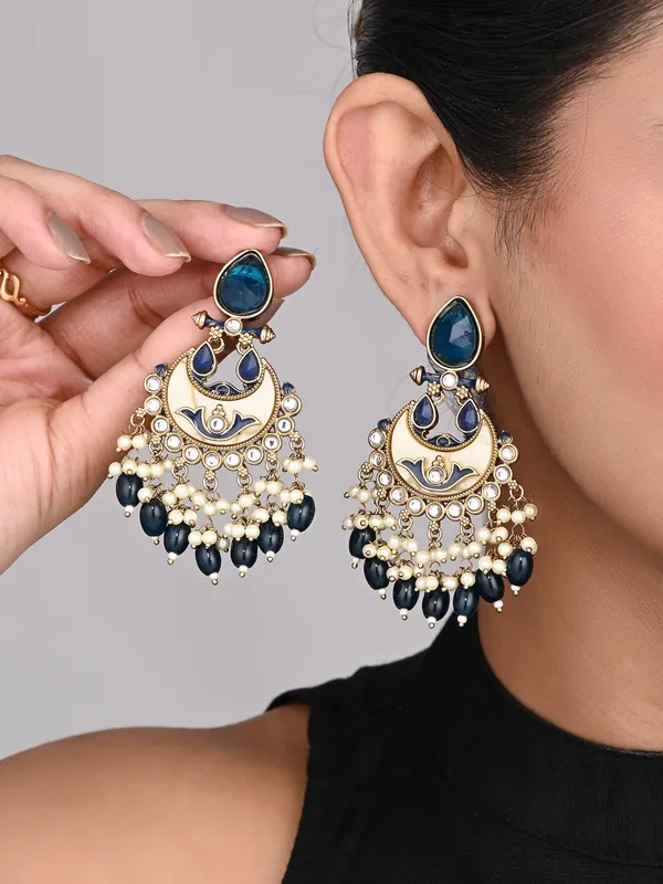 Moon_Pearl_Chandbali_Earrings