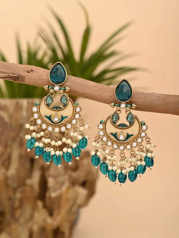 Moon_Pearl_Chandbali_Earrings
