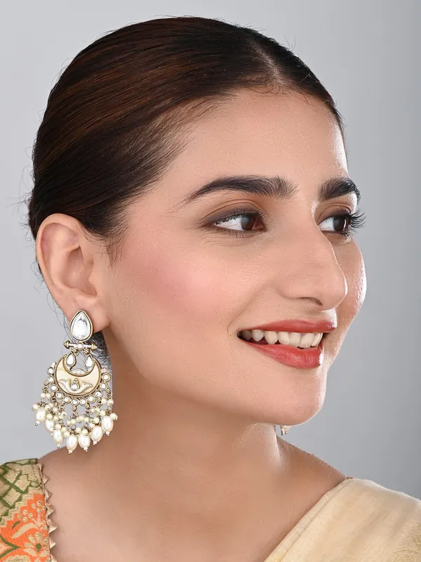 Moon_Pearl_Chandbali_Earrings