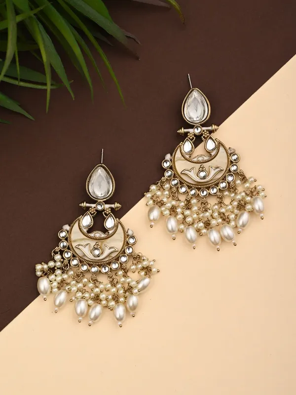 Moon_Pearl_Chandbali_Earrings