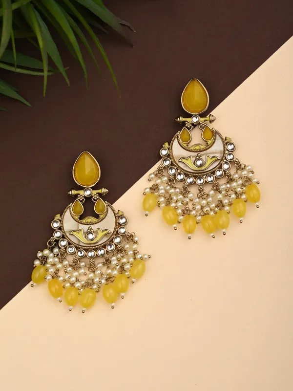 Moon_Pearl_Chandbali_Earrings