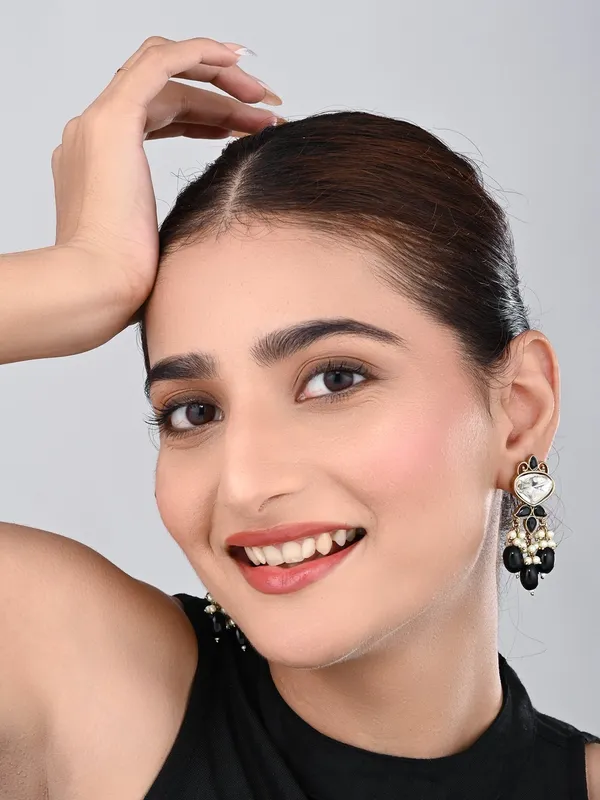 Gold_Plated_Kundan_&_Pearl_Drop_Earrings