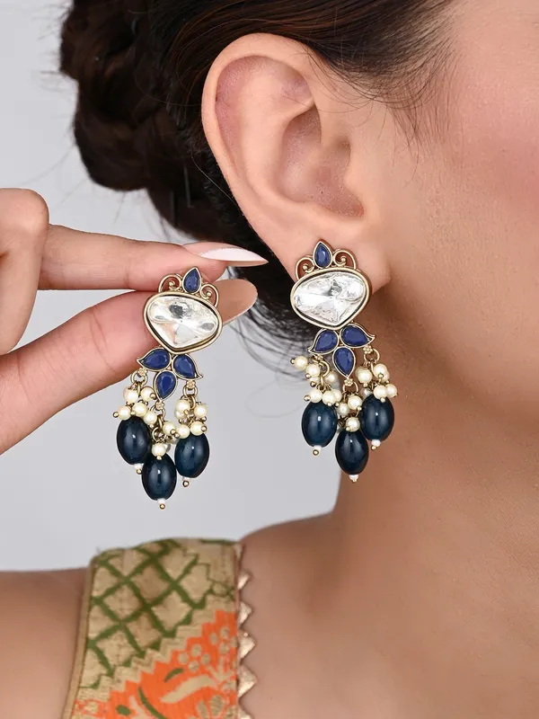 Gold_plated_Kundan_&_Pearl_drop_Earrings