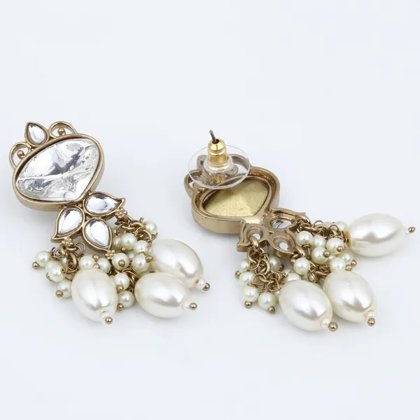 Gold_plated_Kundan_&_Pearl_drop_Earrings