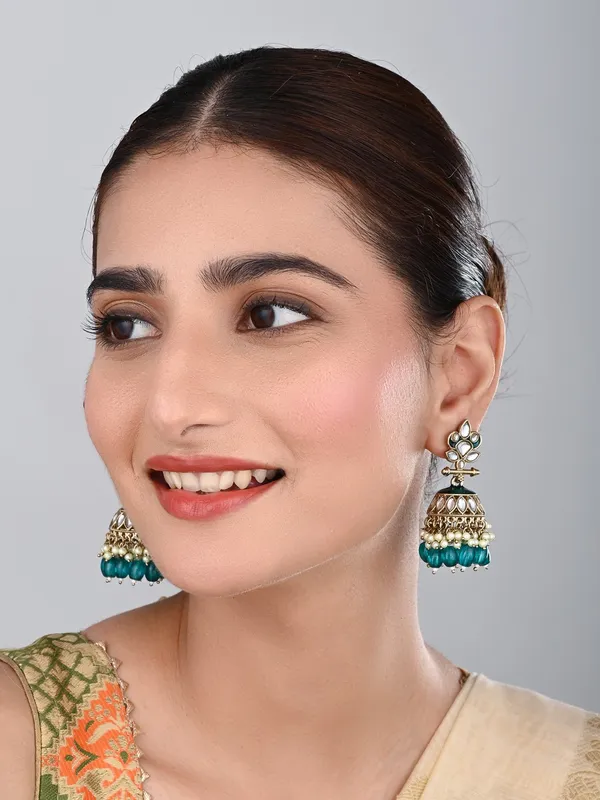Gold_plated_Kundan_&_Meenakari_Jhumka_Earrings