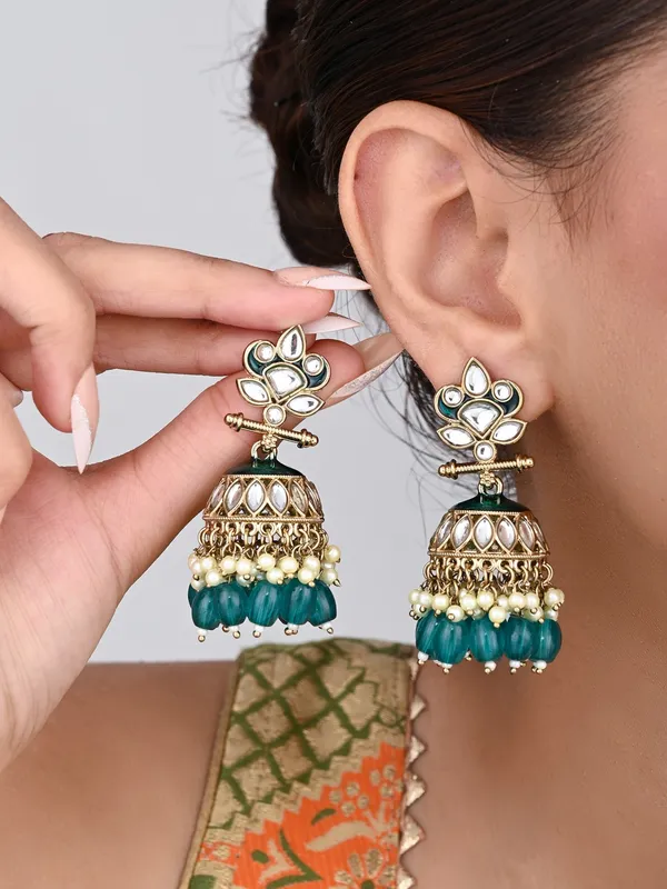 Gold_plated_Kundan_&_Meenakari_Jhumka_Earrings