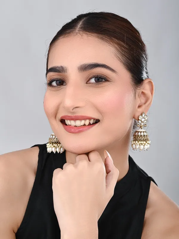 Gold_Plated_Kundan_&_Meenakari_Jhumka_Earrings