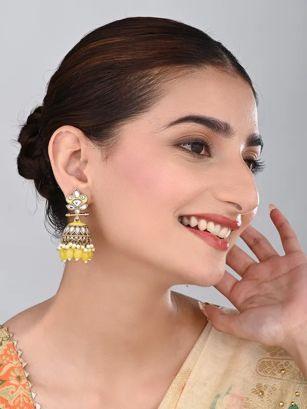 Gold_plated_Kundan_&_Meenakari_Jhumka_Earrings