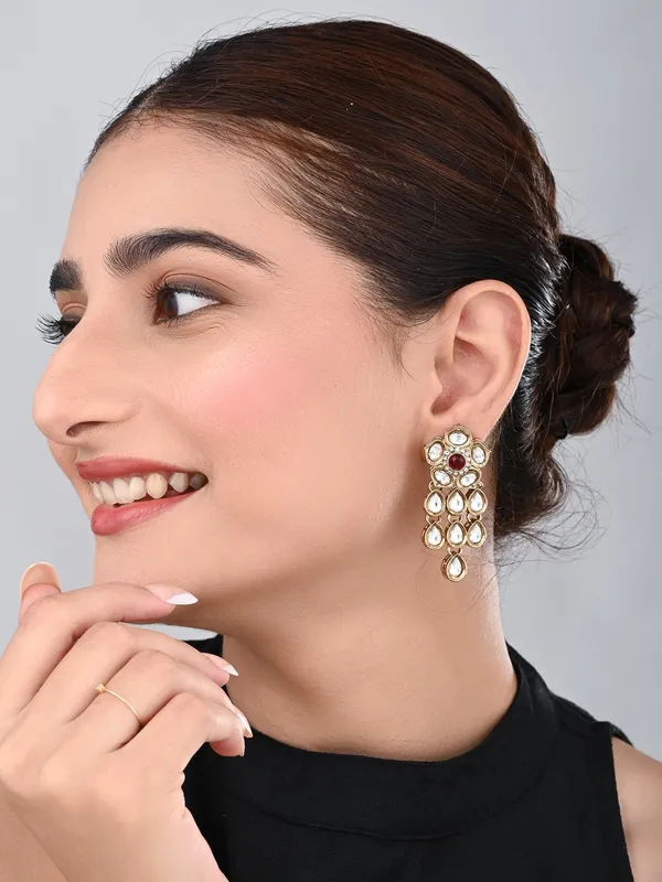 Gold_plated_Kundan_flower_drop_Earrings