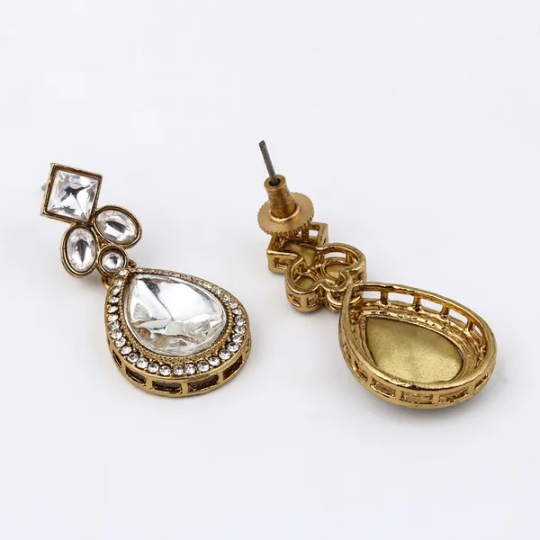 Gold_Toned_Teardrop_Kundan_Crystal_Drop_Earrings_For_Women