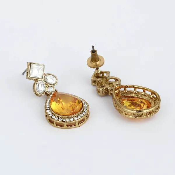 Gold-Toned_Teardrop_Kundan_Crystal_Drop_Earrings_for_Women