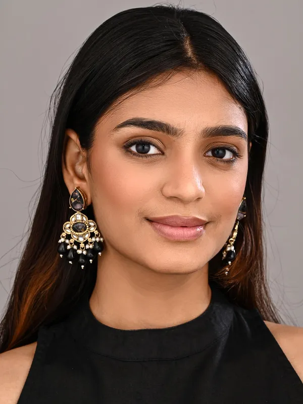 Gold-Plated_Kundan_Chandelier_Earrings_with_Bead_Drops