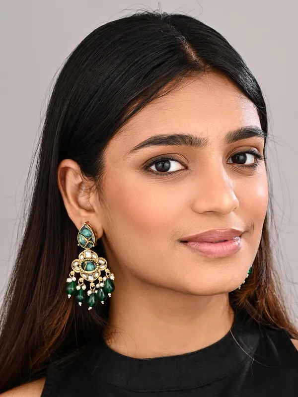 Gold-Plated_Kundan_Chandelier_Earrings_with_Bead_Drops