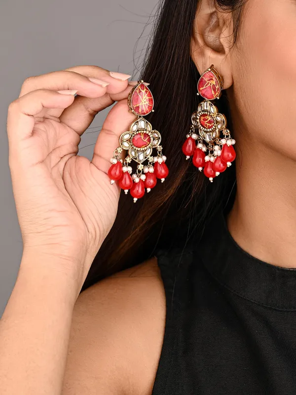 Gold-Plated_Kundan_Chandelier_Earrings_with_Bead_Drops