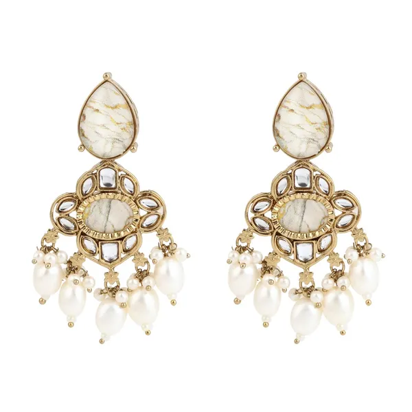 Gold-Plated_Kundan_Chandelier_Earrings_with_Bead_Drops