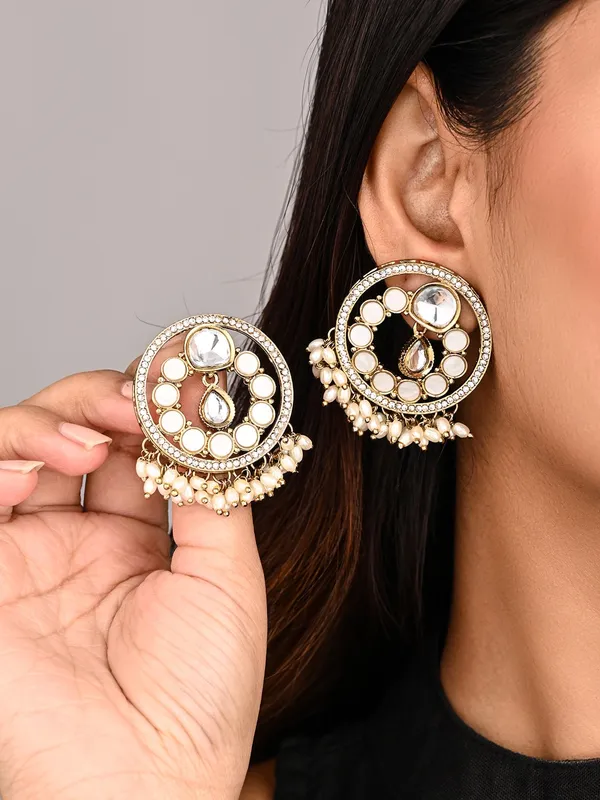 Regal_Kundan_Pearl_Chandbali_Earrings