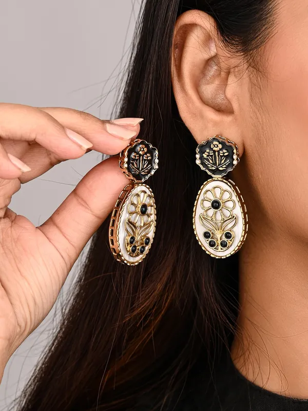 Mop_Meenakari_Floral_Drop_Earrings