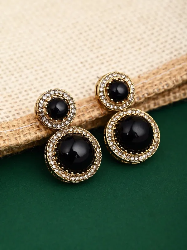 Crystal_Halo_Drop_Earrings