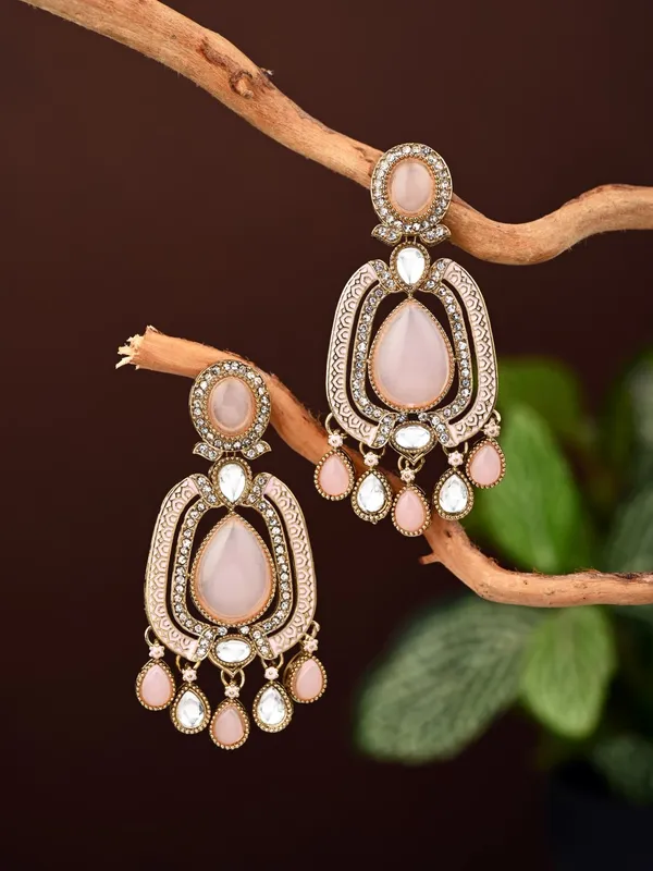 Elegant_Crystal_Teardrop_Statement_Earrings