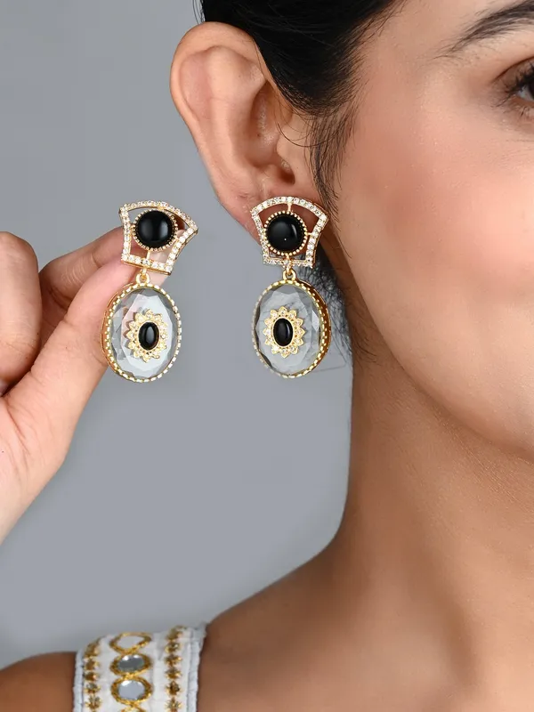 Monalisa_Stone_&_Gold-Tone_transparent_stone_Drop_Earrings