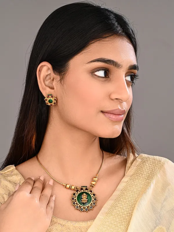 Antique_Gold_Goddess_Motif_Temple_Necklace_Set
