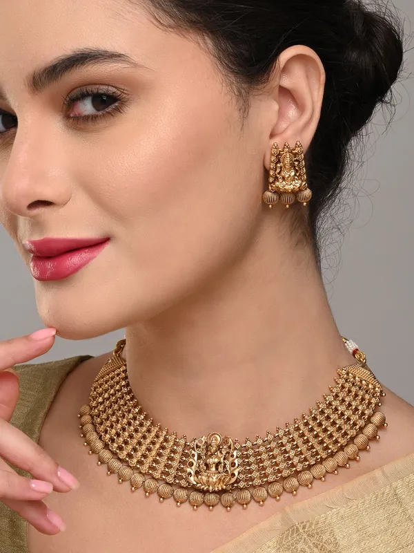 Layered_Lakshmi_Motif_Necklace_Set