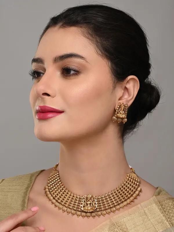 Layered_Lakshmi_Motif_Necklace_Set