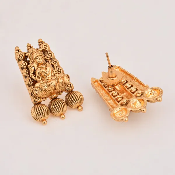 Layered_Lakshmi_Motif_Necklace_Set