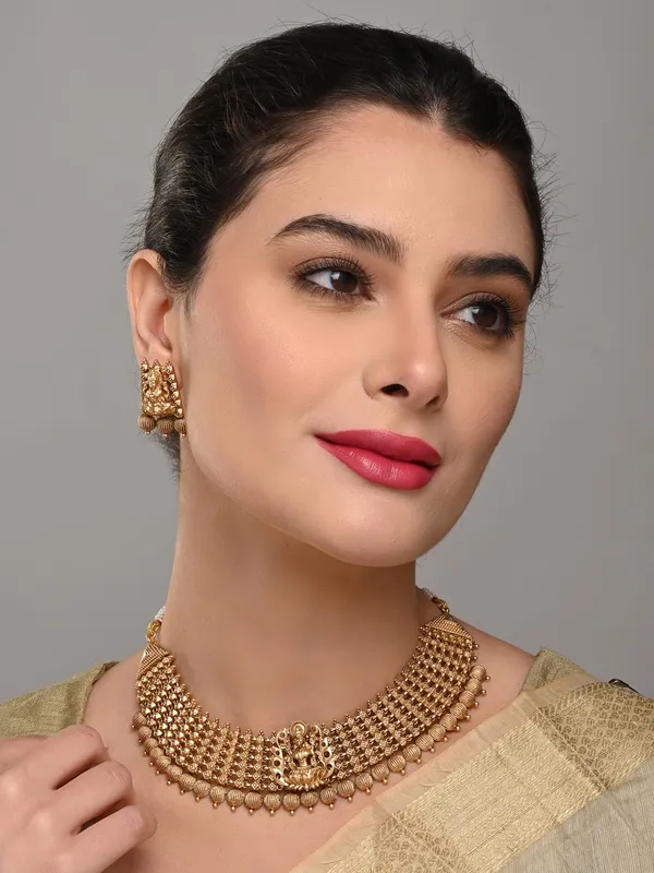 Layered_Lakshmi_Motif_Necklace_Set