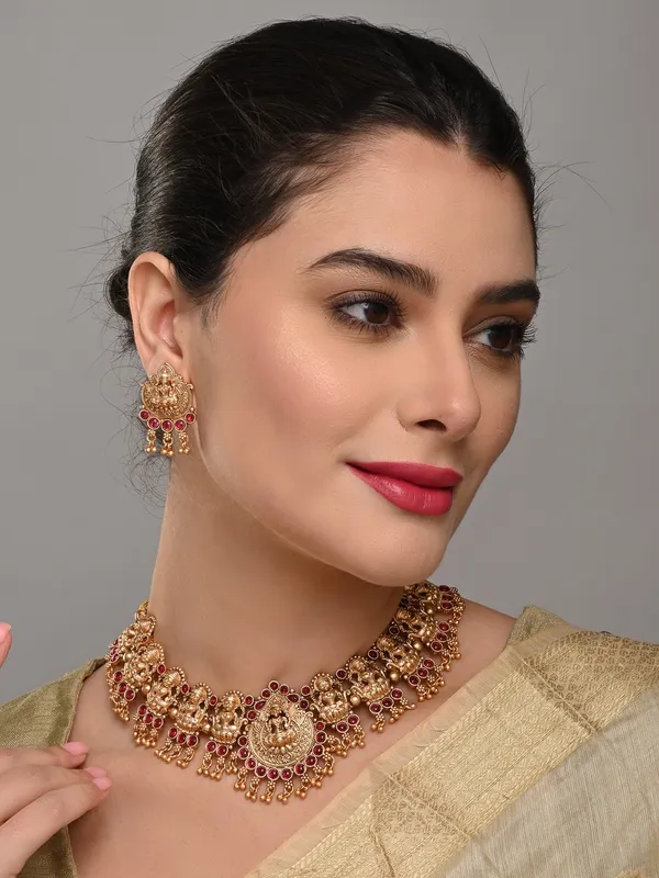 Ruby_Accented_Lakshmi_Necklace_Set