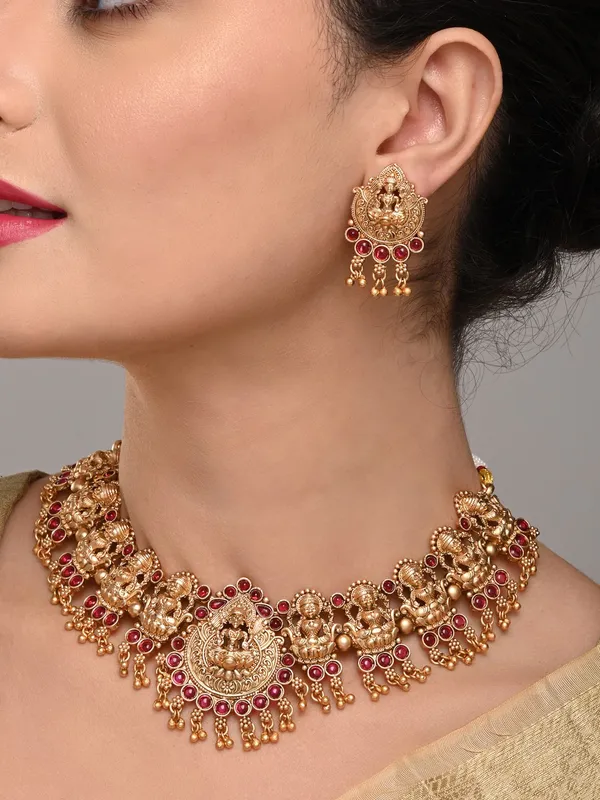 Ruby_Accented_Lakshmi_Necklace_Set