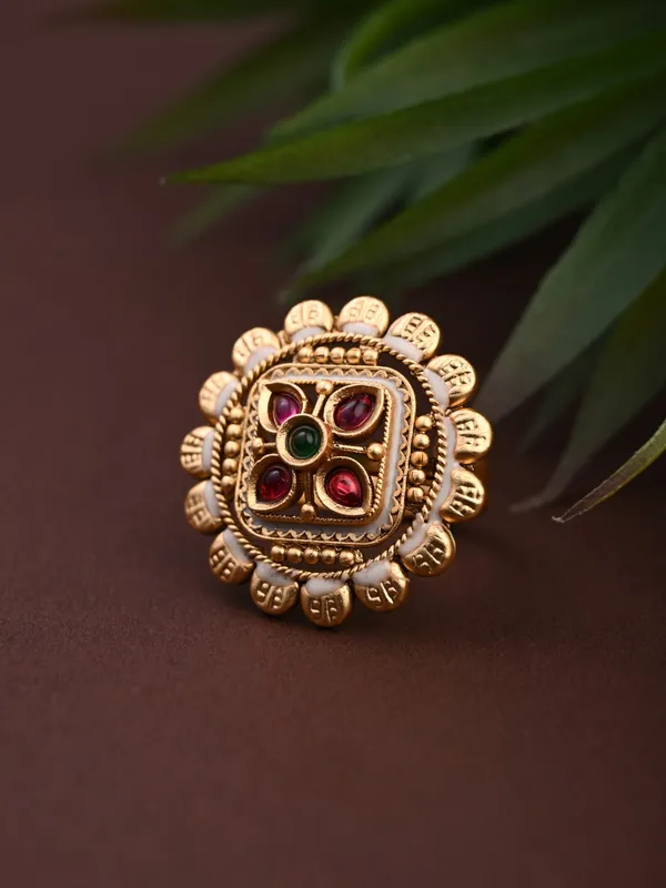 Ruby_&_Emerald_Circular_ring
